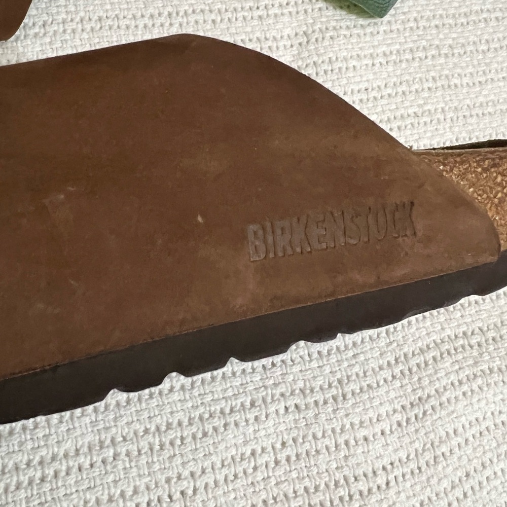 Birkenstock size 40 Brown Double Strap Sandals unisex - Picture 9 of 11